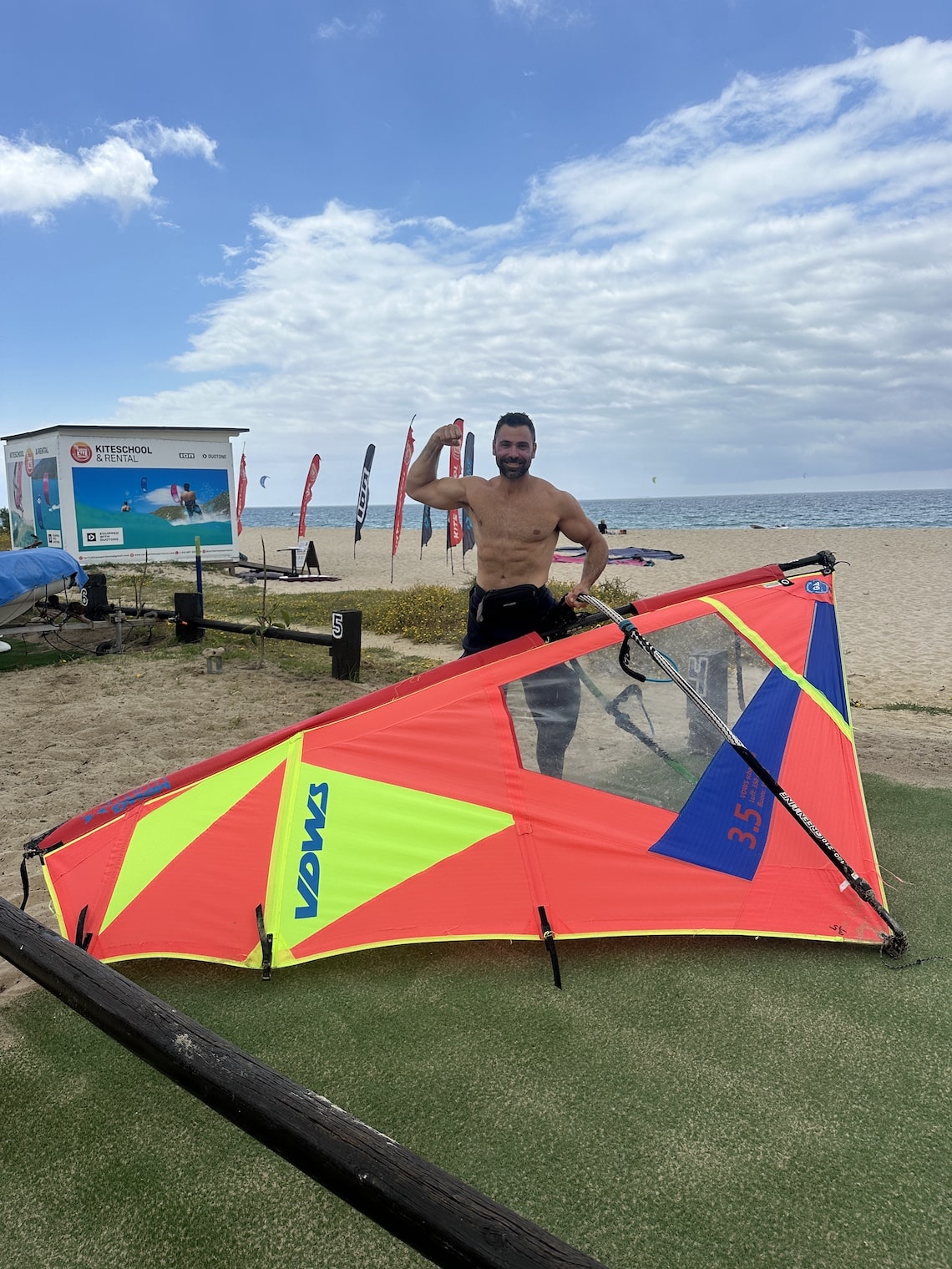 windsurf