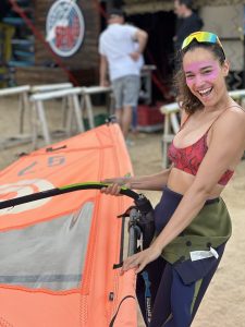 windsurf